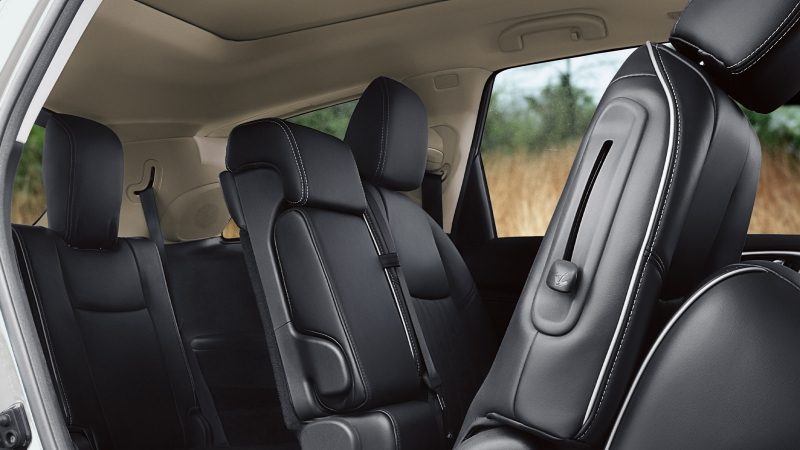Flexible and foldable seating in the INFINITI QX60