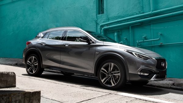 A QX30 parked on an incline