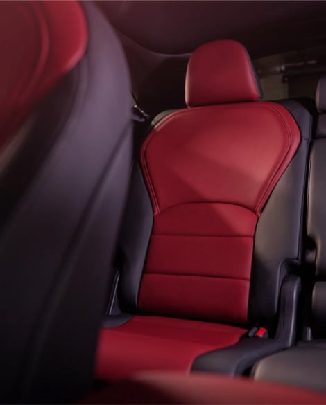 INFINITI QX55 rear seat