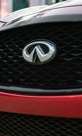 Mobile 428 x 926 wallpaper image of the front grill of a Q50 Sport Sedan.